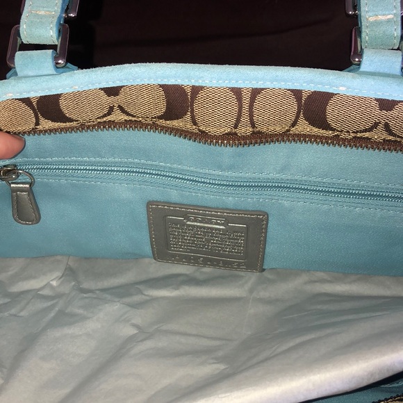 Coach Handbag - Picture 4 of 6